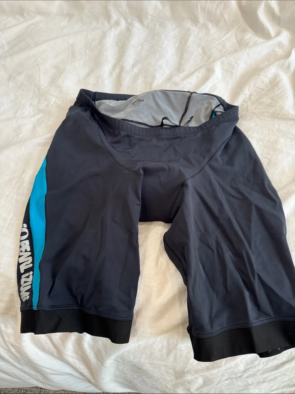 Pearl Izumi Men's Black and Teal Padded Cycling Shorts
